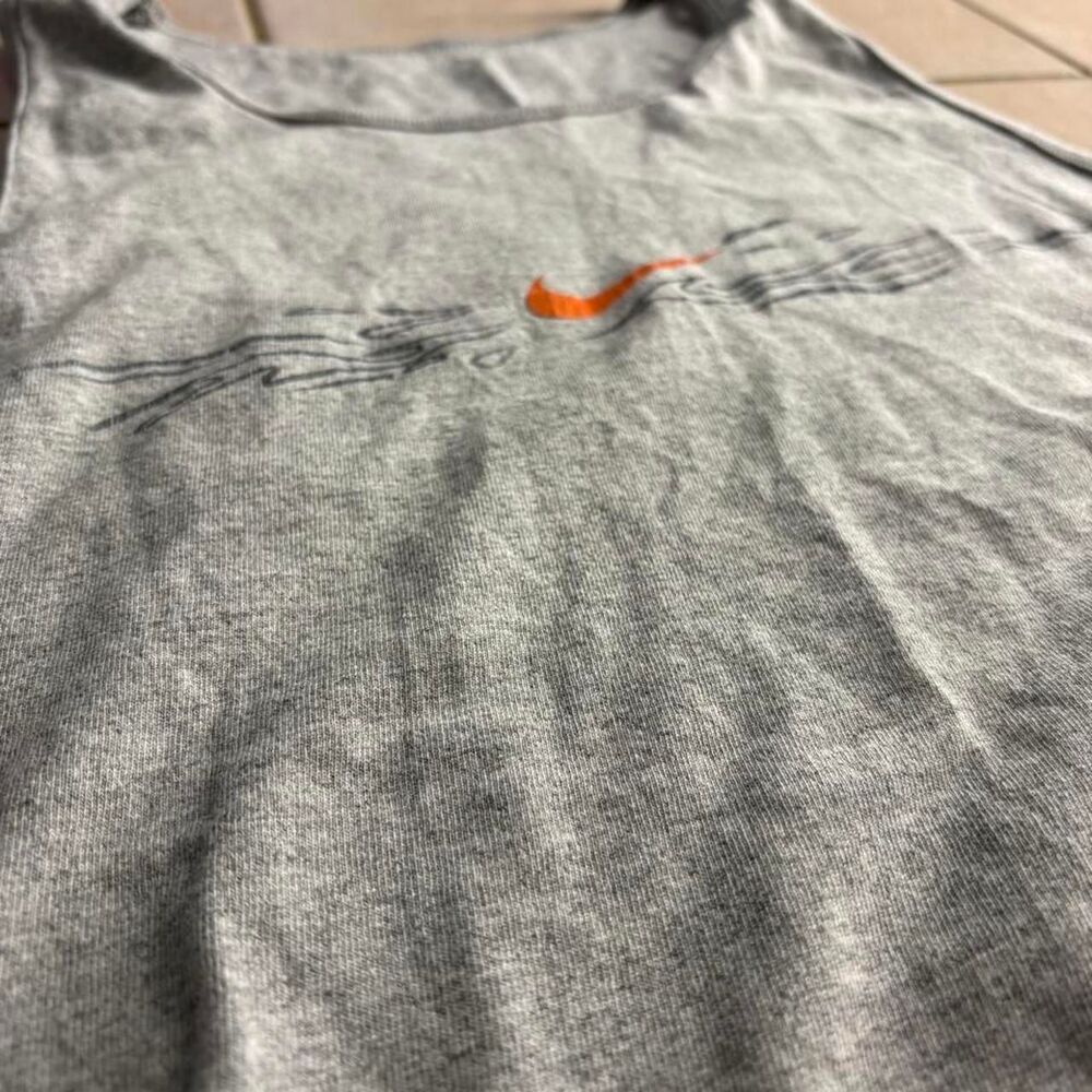 Nike Men's Grey Vest